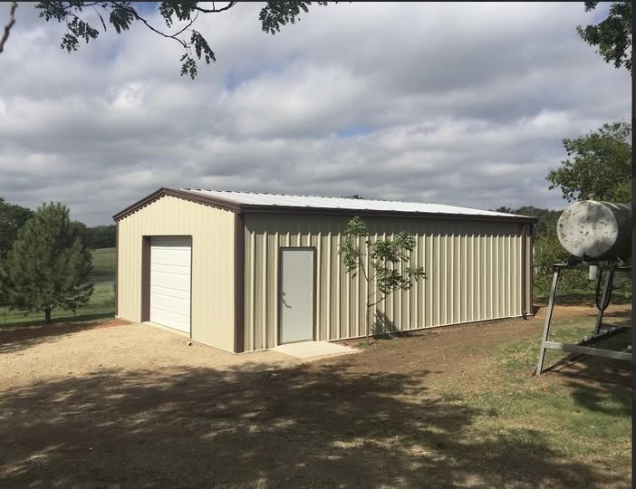 20 × 35 Cold-Form Starter steel building